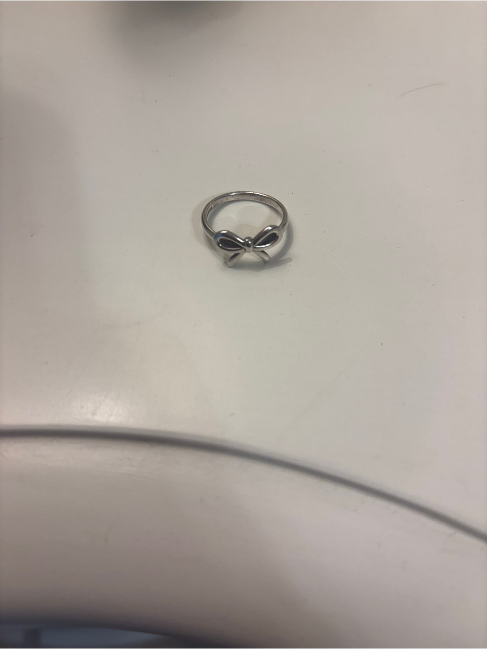 Tiffany and Co Sterling Bow Ring - Picture 2 of 8